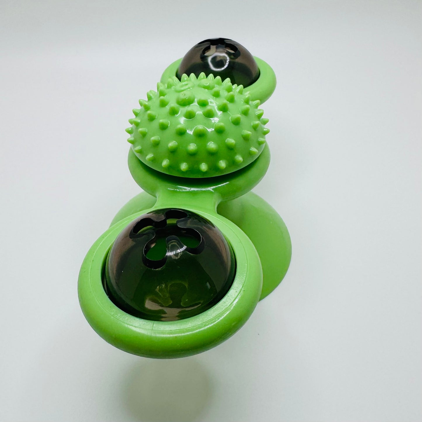 Rotating Windmill Cat Toy – Suction Cup Interactive Toy for Smart & Happy Cats